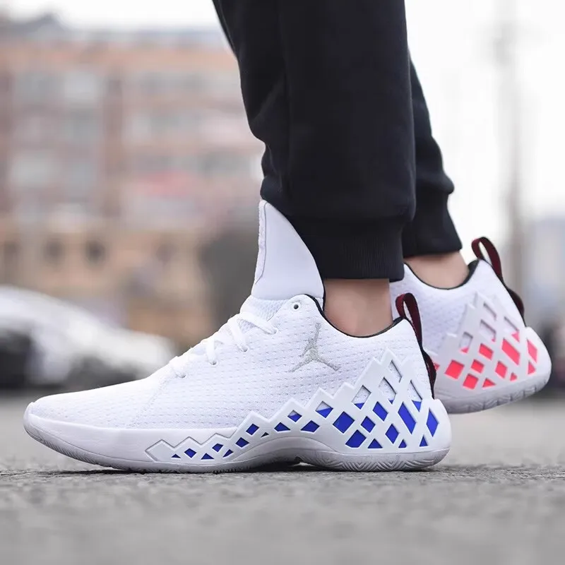 Nike Men's Air Jordan 2024 Low-top Combat Training - Image 2